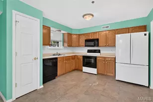 11095 Gravois Rd, Saint Louis, MO 63126 - Photo 6