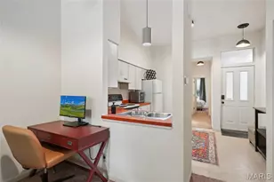 906 Russell Blvd, Saint Louis, MO 63104 - Photo 26