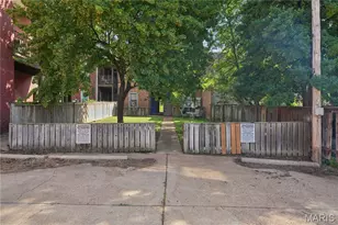 906 Russell Blvd, Saint Louis, MO 63104 - Photo 22