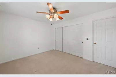 2082 Hackmann Estates Drive, Saint Charles, MO 63303 - Photo 18