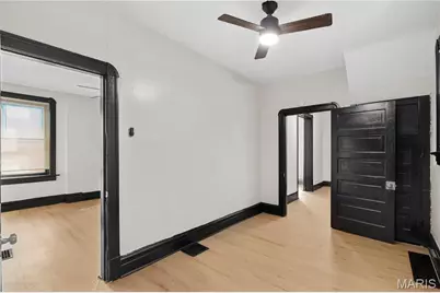 3630 Iowa Avenue, Saint Louis, MO 63118 - Photo 10