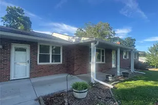 4114 W Ely Rd, Hannibal, MO 63401 - Photo 2