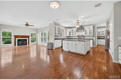3010 Brook Hollow Drive, O'Fallon, MO 63366 - Photo 2