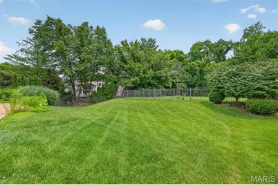 3010 Brook Hollow Drive, O'Fallon, MO 63366 - Photo 10