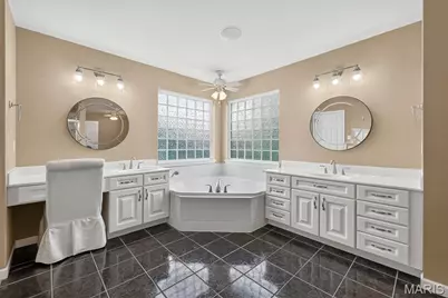 3010 Brook Hollow Drive, O'Fallon, MO 63366 - Photo 40