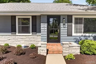 12467 Ballas Meadows Dr, Des Peres, MO 63131 - Photo 4