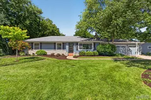 12467 Ballas Meadows Dr, Des Peres, MO 63131 - Photo 2
