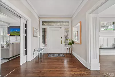 53 Kingsbury Place, Saint Louis, MO 63112 - Photo 2