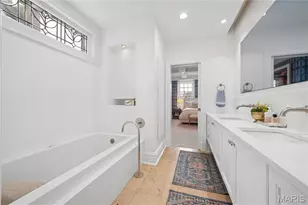 53 Kingsbury Pl, Saint Louis, MO 63112 - Photo 18