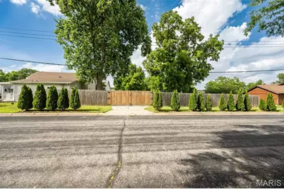 2200 N 5th Street, Saint Charles, MO 63301 - Photo 42