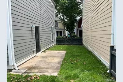 3216 S Mester Street, Saint Charles, MO 63301 - Photo 12