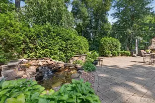 13 Berkshire Dr, Saint Louis, MO 63117 - Photo 34