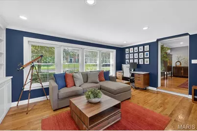 13 Berkshire Drive, Saint Louis, MO 63117 - Photo 8