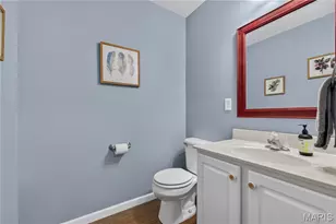409 Parkview Pl Dr, Ellisville, MO 63021 - Photo 12