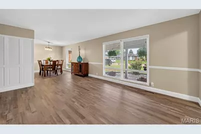 4080 Helmkampf Drive, Florissant, MO 63033 - Photo 14