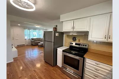 333 Pentonville Drive, Unincorporated, MO 63125 - Photo 6