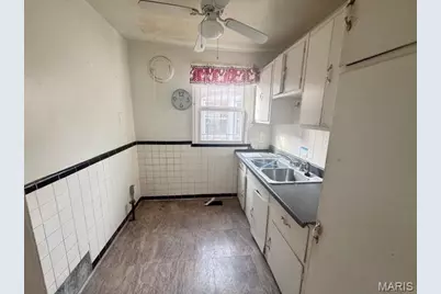 4936 Harney Avenue, Saint Louis, MO 63115 - Photo 4