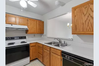 3957 Grand National Drive, Florissant, MO 63034 - Photo 6