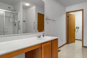 3957 Grand National Dr, Florissant, MO 63034 - Photo 18