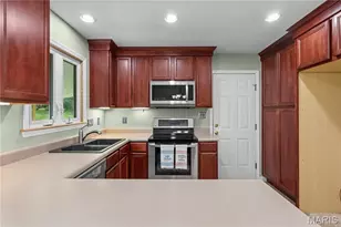 3752 Sunrise Dr, Pacific, MO 63069 - Photo 6