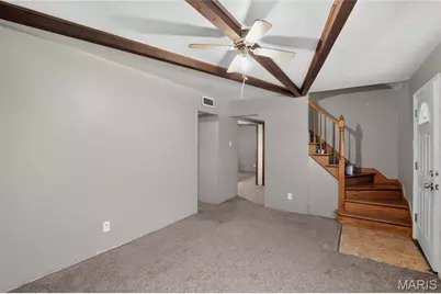 1240 Lakeview Avenue, Saint Louis, MO 63138 - Photo 6