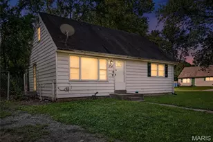 1240 Lakeview Ave, Saint Louis, MO 63138 - Photo 4