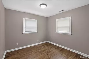 1565 Lakeside Ln, Saint Louis, MO 63138 - Photo 10