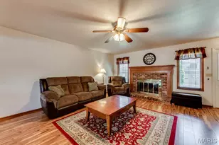 3307 Sherman Park Dr, Saint Charles, MO 63303 - Photo 4