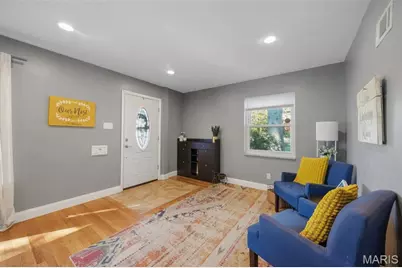 8035 Braddock Drive, University City, MO 63130 - Photo 4