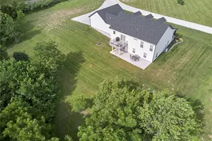 4 Ashley Ln, Hawk Point, MO 63349 - Photo 58