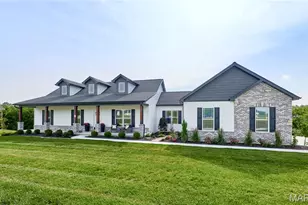 4 Ashley Ln, Hawk Point, MO 63349 - Photo 2