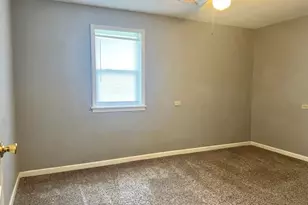 218 E Jefferson St, Palmyra, MO 63461 - Photo 10