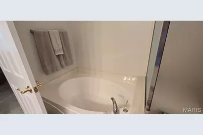 30 Sterling Pointe Drive #22A, Saint Charles, MO 63301 - Photo 20