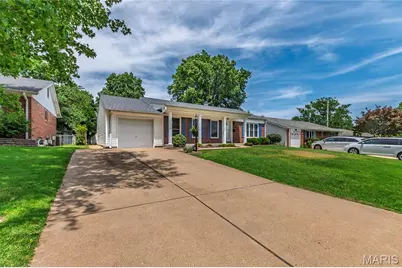 6011 Ranchwood Drive, Affton, MO 63123 - Photo 4