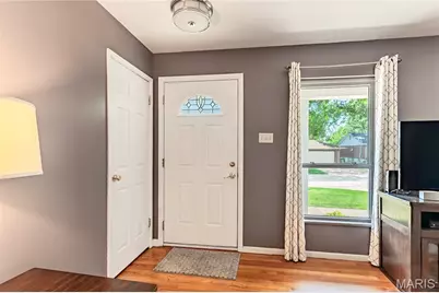 6011 Ranchwood Drive, Affton, MO 63123 - Photo 6
