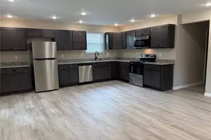 33 Cedar Dr, Pacific, MO 63069 - Photo 4
