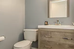 9822 Meadowfern Dr, Crestwood, MO 63126 - Photo 8