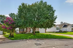 614 Whispering Willows Ct, Ballwin, MO 63021 - Photo 6