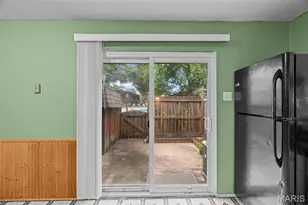 1891 Mansard Dr, Saint Louis, MO 63125 - Photo 24