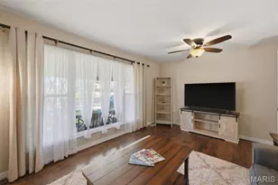 5760 Birch Hollow Dr, Saint Louis, MO 63129 - Photo 4