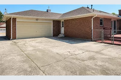 1603 Ronny Dr, De Soto, MO 63020 - Photo 4
