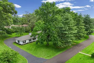 18 Country Aire Dr, Town and Country, MO 63131 - Photo 92