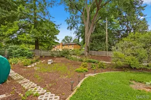 113 High Valley Dr, Chesterfield, MO 63017 - Photo 46
