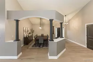 4081 Stonecroft Dr, Saint Charles, MO 63304 - Photo 4