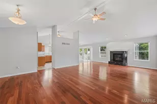 1917 Williamstown Dr, Saint Peters, MO 63376 - Photo 8