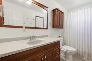 2381 Wesford Dr, Maryland Heights, MO 63043 - Photo 18