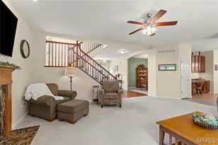 8034 Pinetop Dr, Saint Louis, MO 63129 - Photo 10