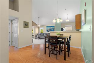 1233 Saravalle Dr, Saint Peters, MO 63376 - Photo 4