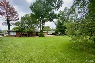 5935 Highfield Rd, Saint Louis, MO 63109 - Photo 2
