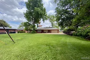 5935 Highfield Rd, Saint Louis, MO 63109 - Photo 4